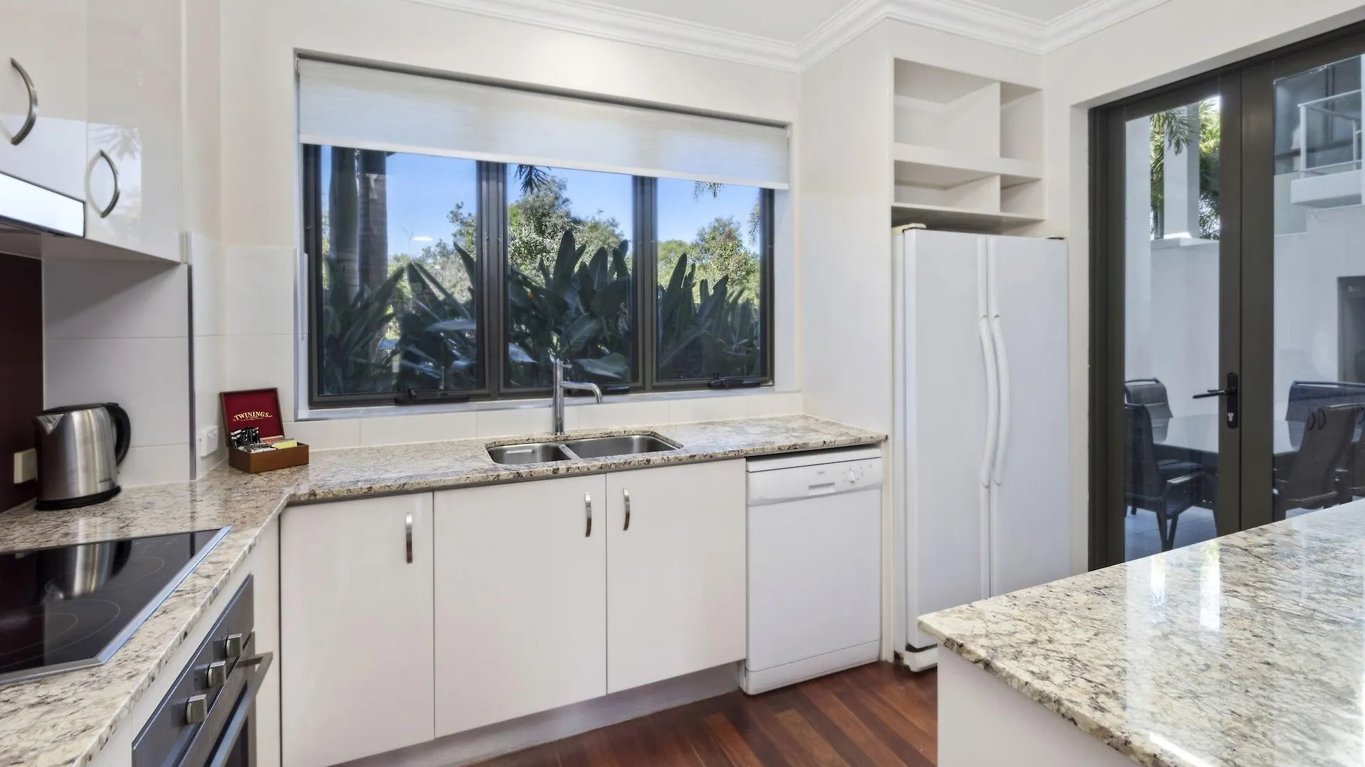 Sand Dunes Resort Accommodation Marcoola Australia